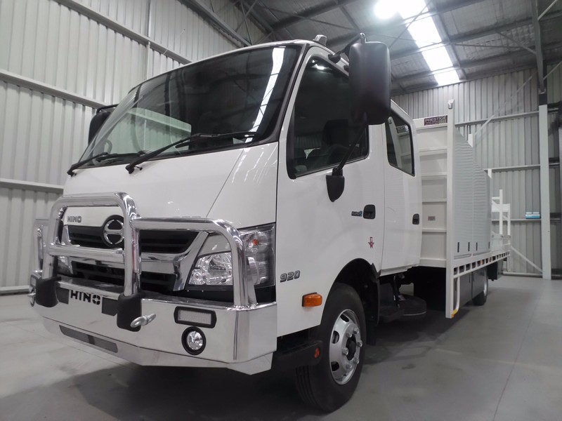 2016 HINO 920 - 300 Series 920 - 300 Series Truck