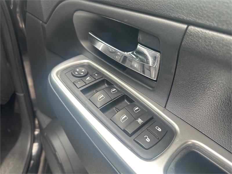 2010 JEEP CHEROKEE KK LIMITED AUTOMATIC WAGON