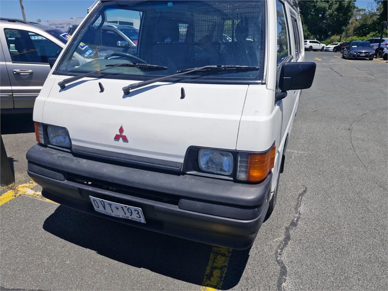 1998 MITSUBISHI EXPRESS SJ AUTOMATIC VAN