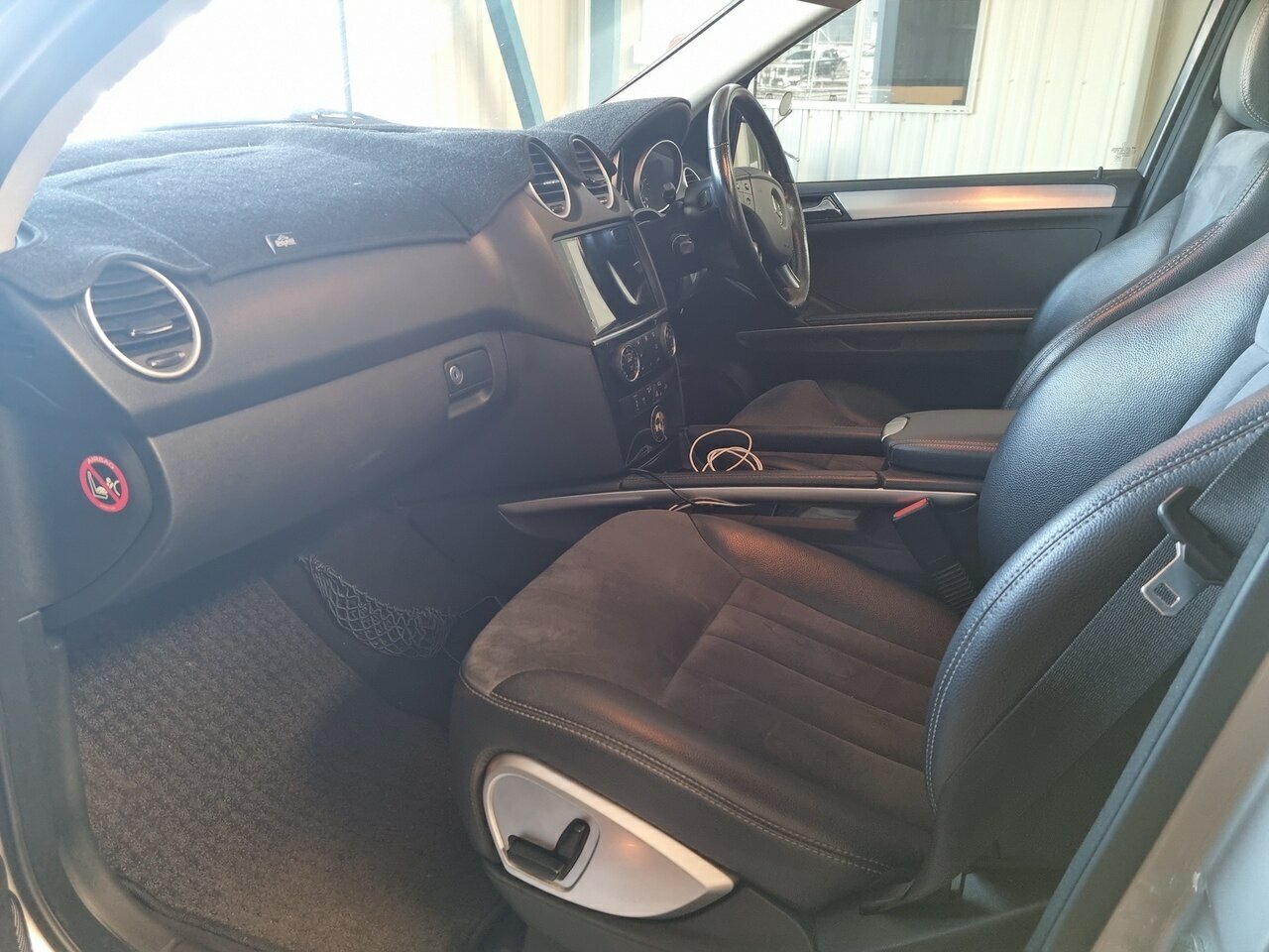 2005 MERCEDES-BENZ ML W164 320CDI (4x4) 7 SP AUTOMATIC G-TRONIC 4D WAGON
