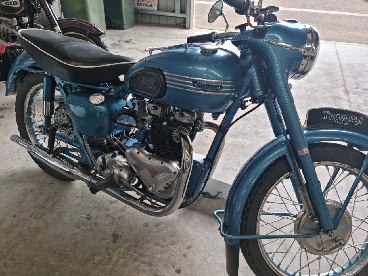 1955 TRIUMPH THUNDERBIRD 650