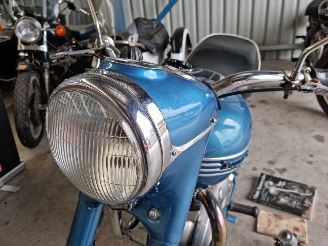 1955 TRIUMPH THUNDERBIRD 650