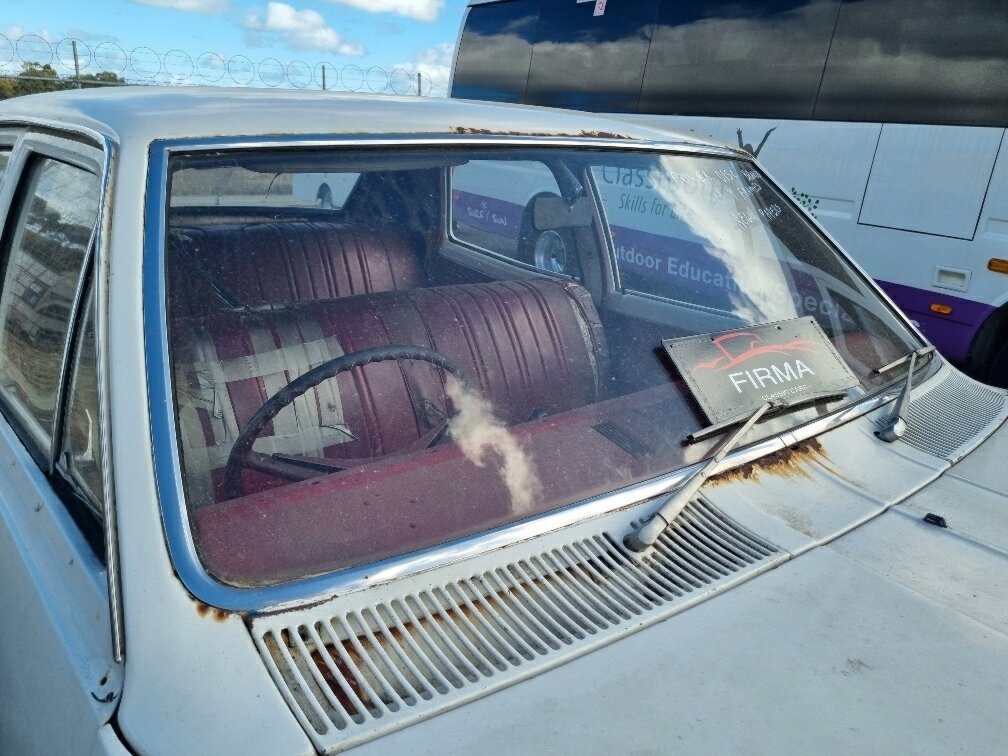 1969 HOLDEN KINGSWOOD HK MANUAL 4D SEDAN