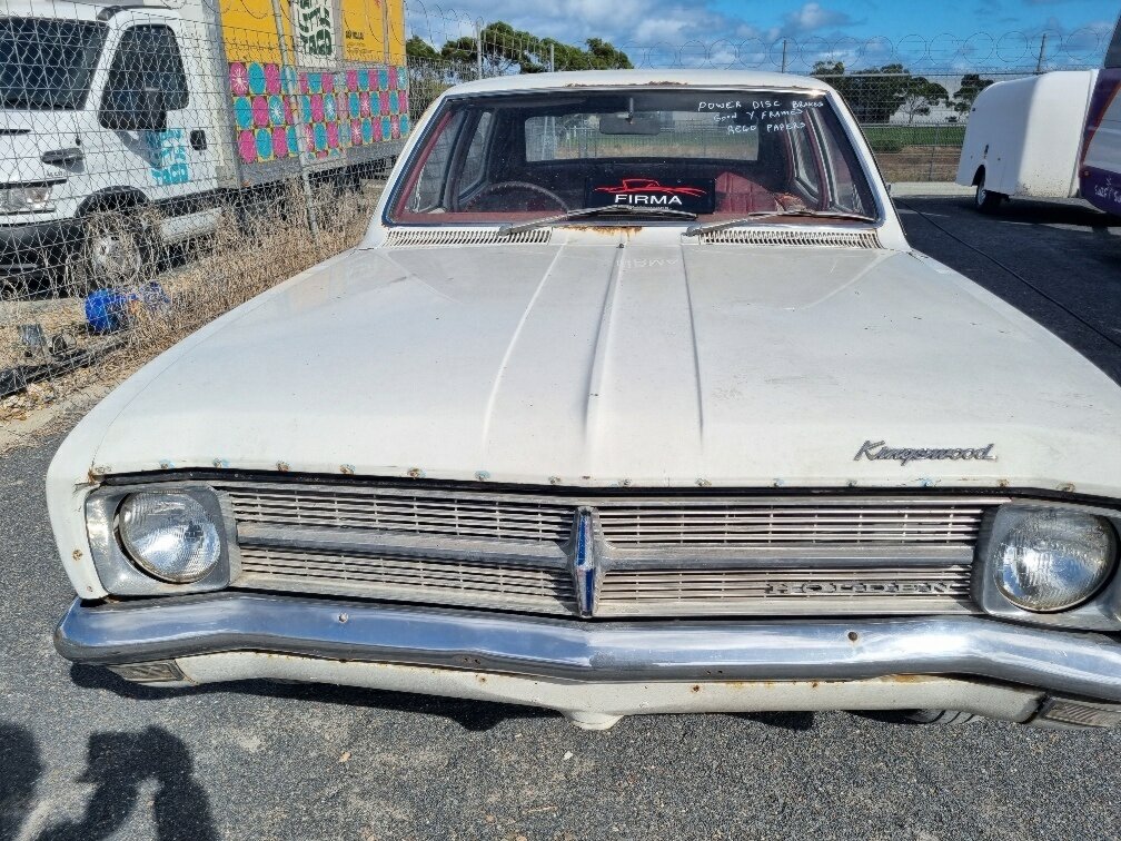 1969 HOLDEN KINGSWOOD HK MANUAL 4D SEDAN