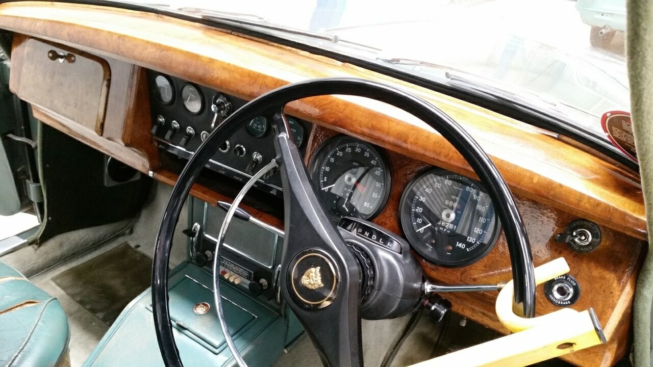 1963 JAGUAR MK II 3.4 4 SP MAN + OVERDRIVE 4D SEDAN