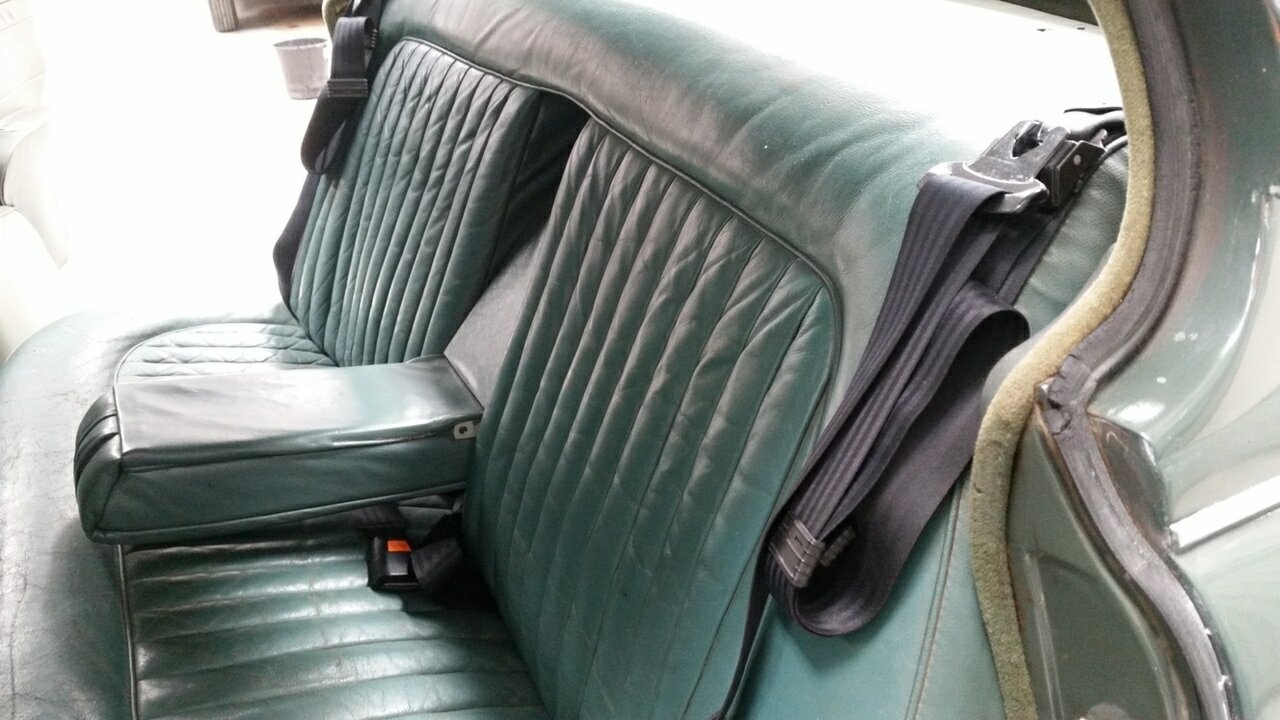 1963 JAGUAR MK II 3.4 4 SP MAN + OVERDRIVE 4D SEDAN