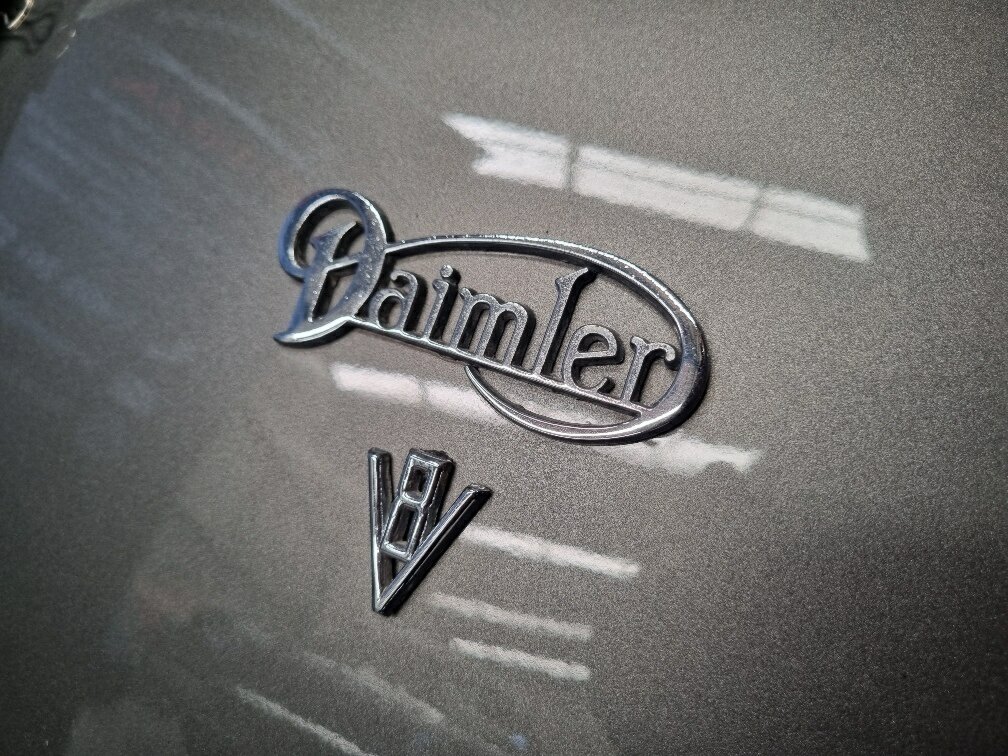 1967 DAIMLER 2.5 LITRE 3 SP AUTOMATIC 4D SEDAN