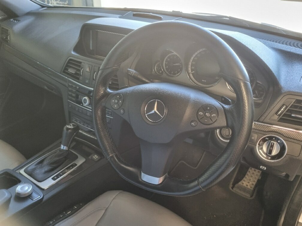 2010 MERCEDES-BENZ E500 207 AVANTGARDE 7 SP AUTOMATIC G-TRONIC 2D CABRIOLET
