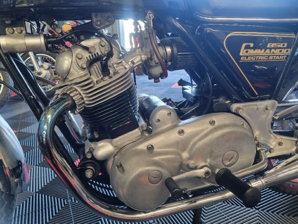 1975 NORTON COMMANDO 850 ROAD