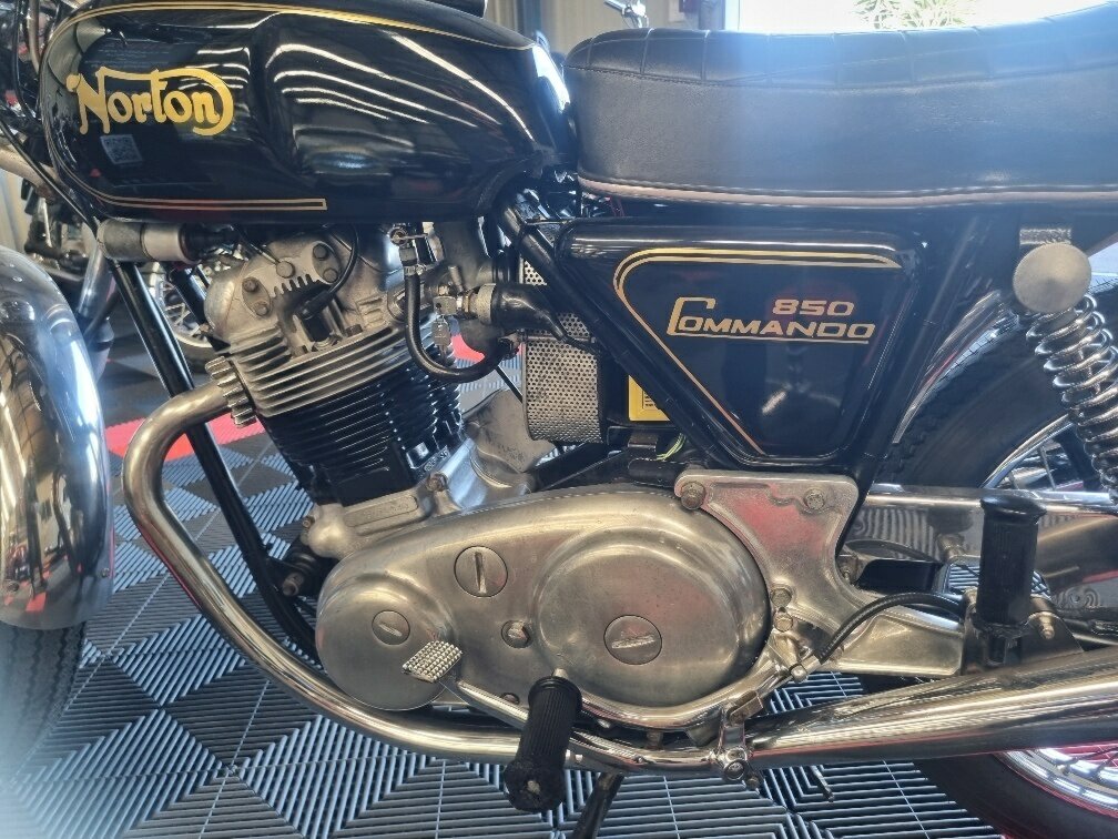 1973 NORTON COMMANDO 850 ROAD