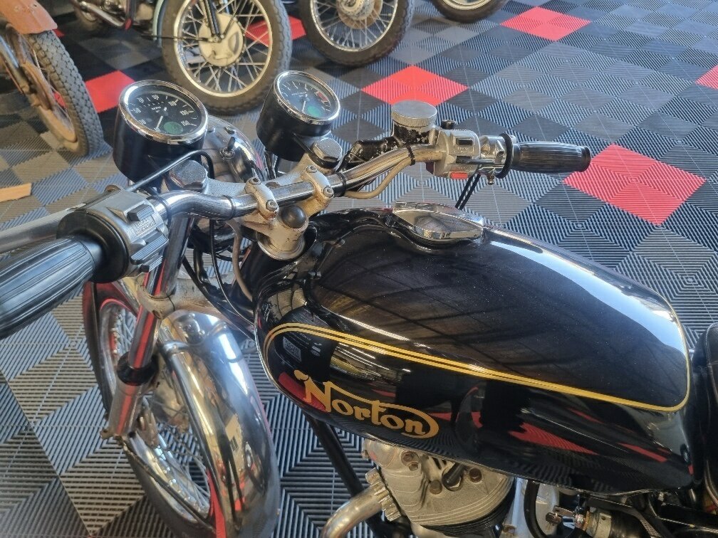 1973 NORTON COMMANDO 850 ROAD