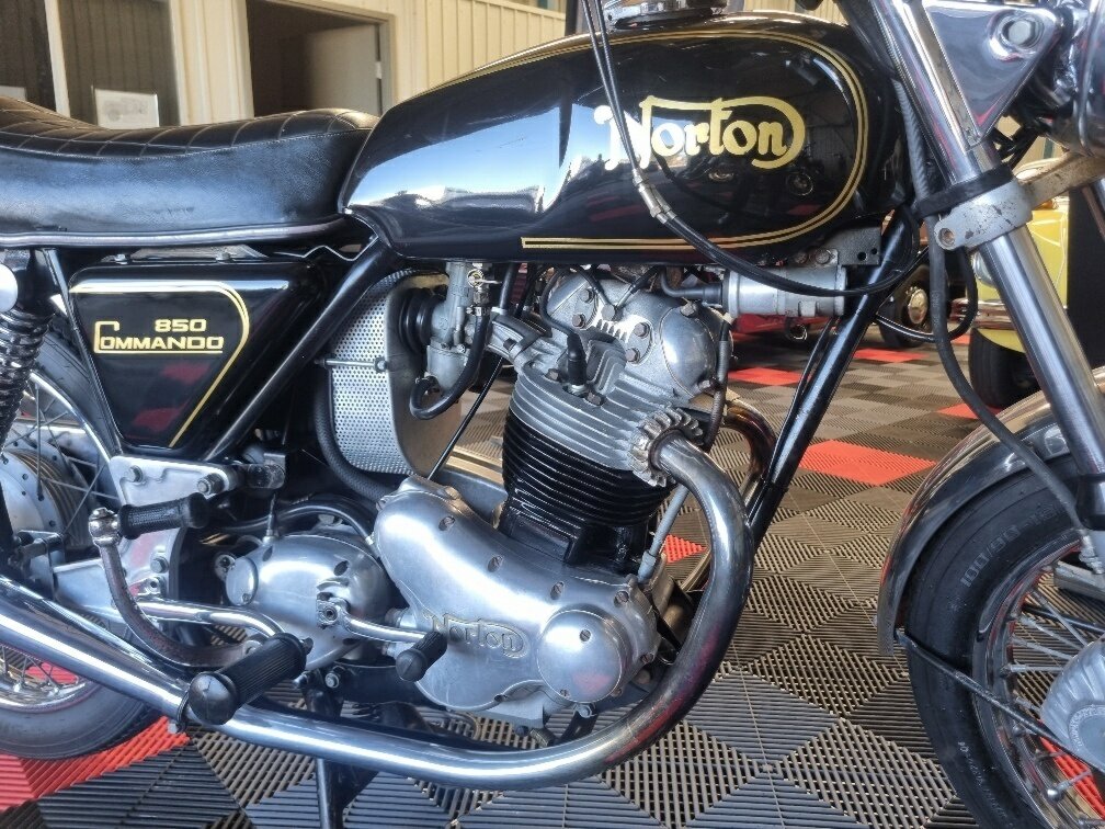 1973 NORTON COMMANDO 850 ROAD