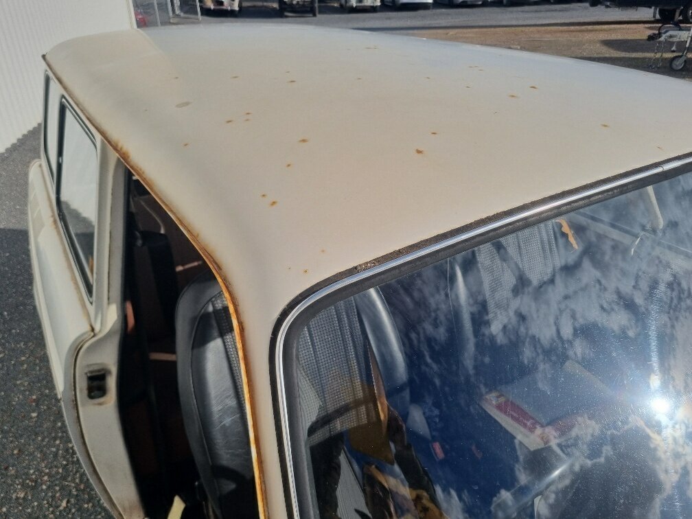 1970 VOLKSWAGEN 1600 DELUXE 4 SP MANUAL 2D SEDAN