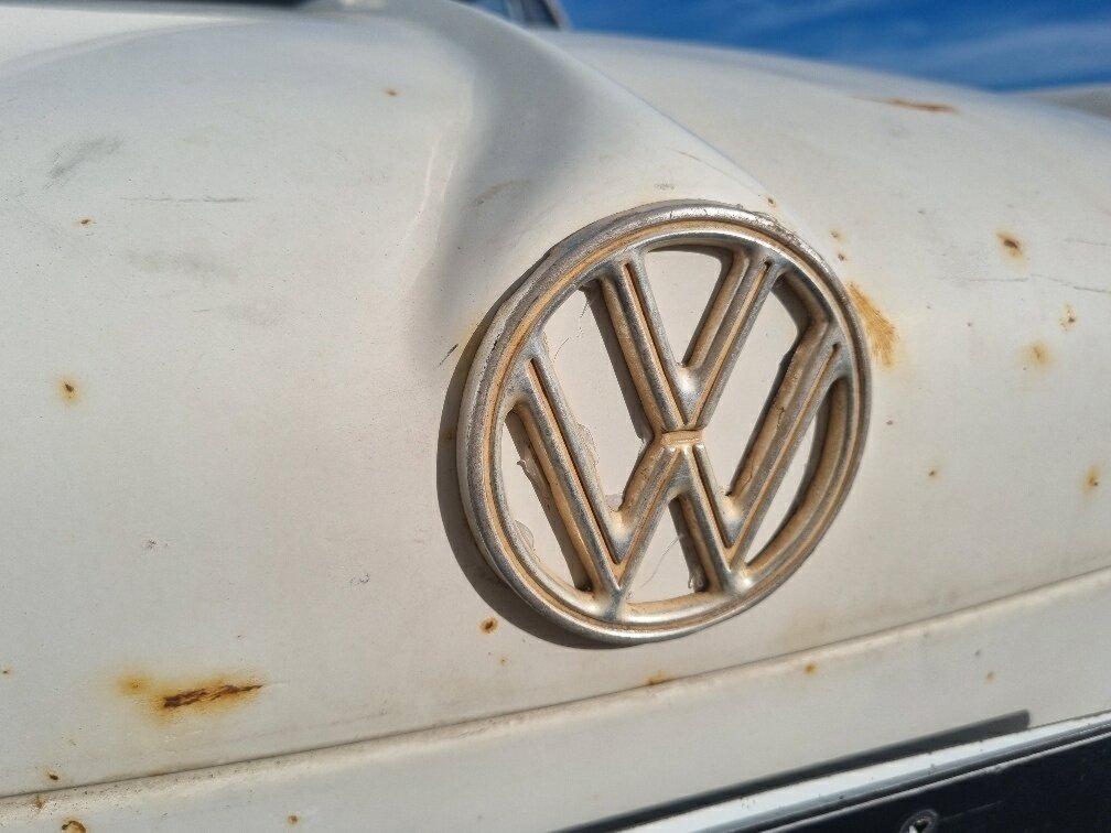 1970 VOLKSWAGEN 1600 DELUXE 4 SP MANUAL 2D SEDAN