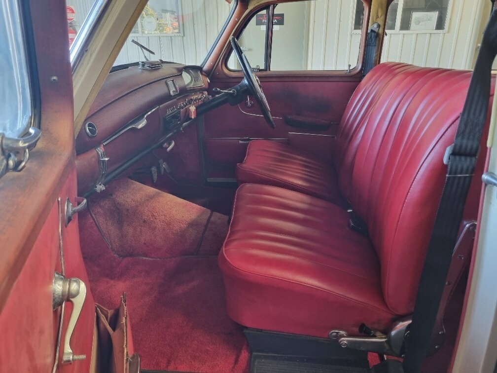 1957 MERCEDES-BENZ 220S W180 SEDAN
