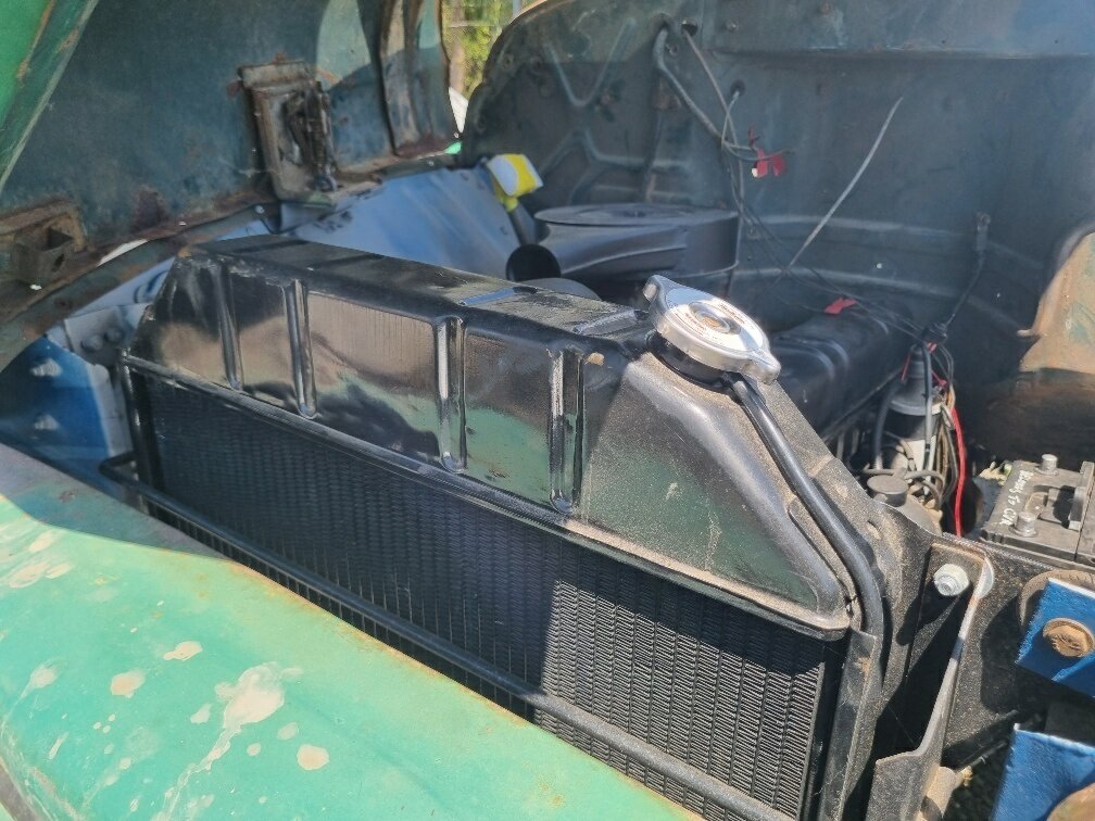 1952 INTERNATIONAL TRACTOR