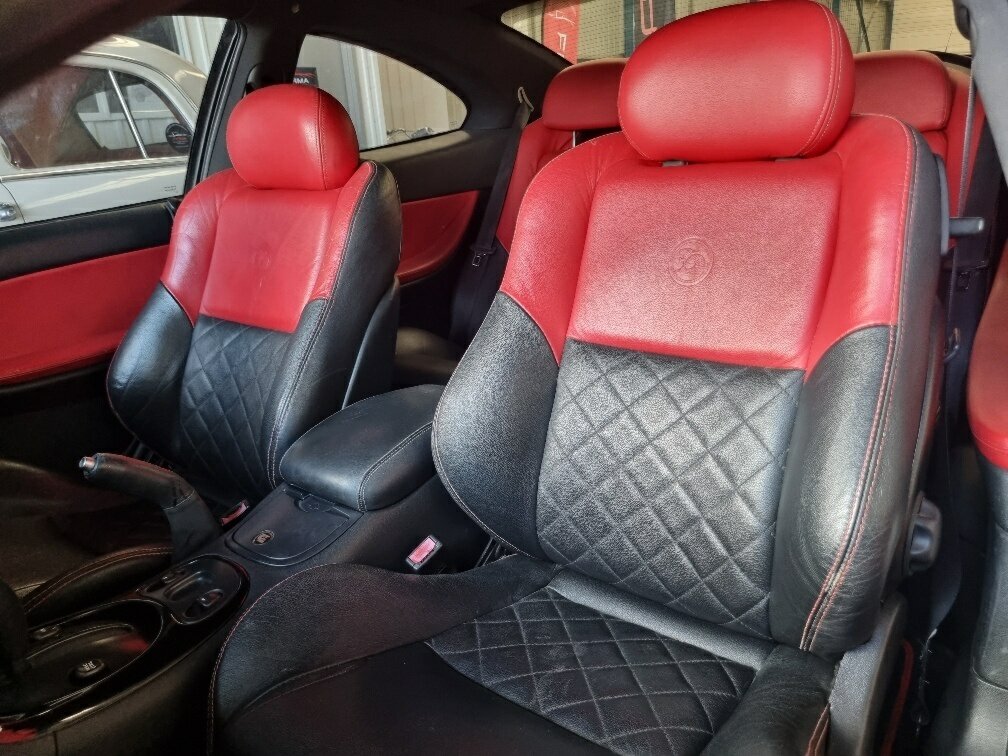 2002 HSV COUPE V2 GTO 4 SP AUTOMATIC 2D COUPE