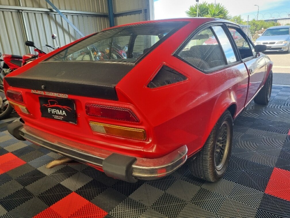 1977 ALFA ROMEO ALFETTA GTV 2000 5 SP MANUAL 2D COUPE