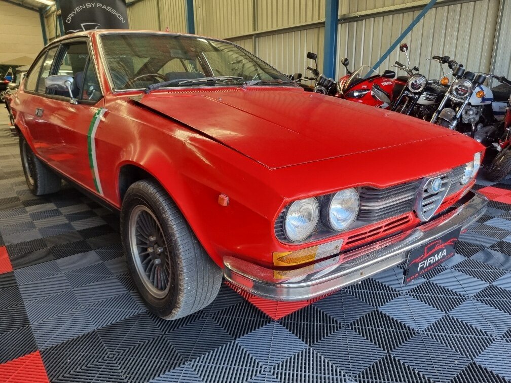 1977 ALFA ROMEO ALFETTA GTV 2000 5 SP MANUAL 2D COUPE
