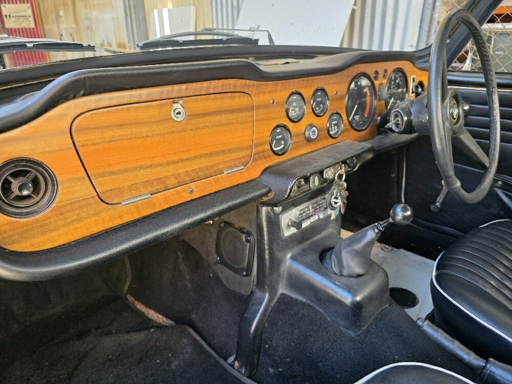 1968 TRIUMPH TR 250 ROADSTER