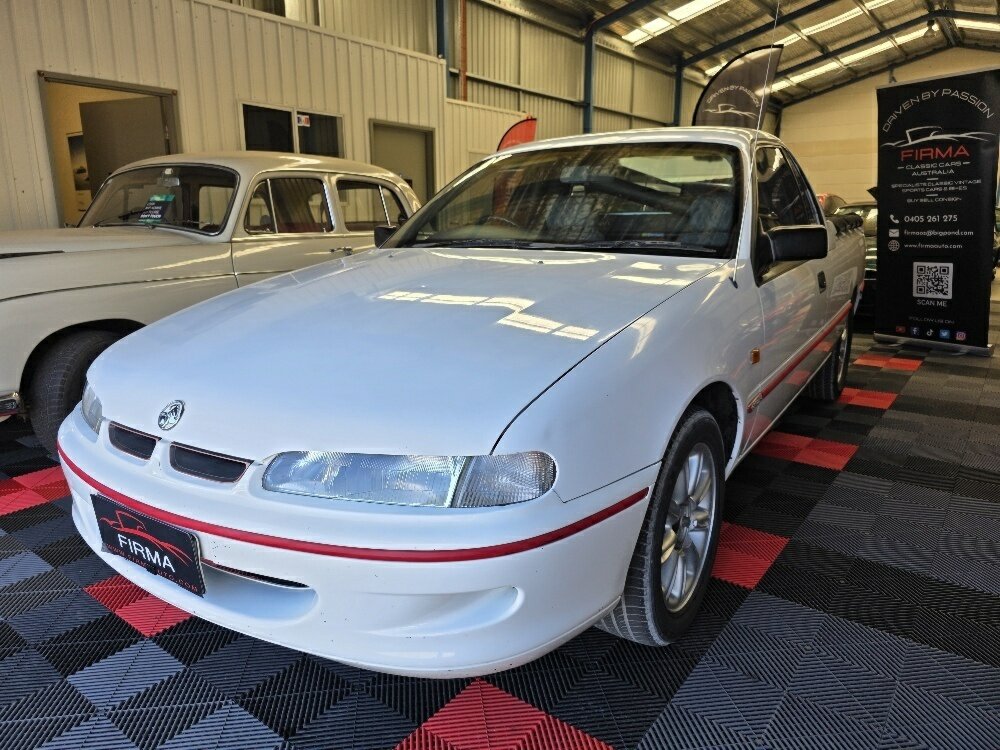 1993 HOLDEN COMMODORE VR S 5 SP MANUAL UTILITY