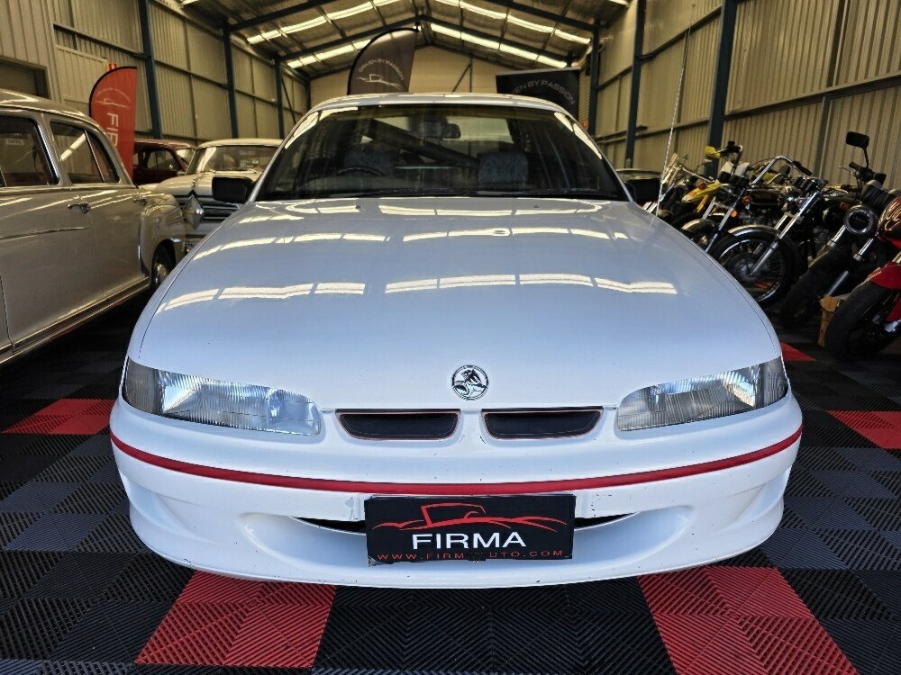 1993 HOLDEN COMMODORE VR S 5 SP MANUAL UTILITY