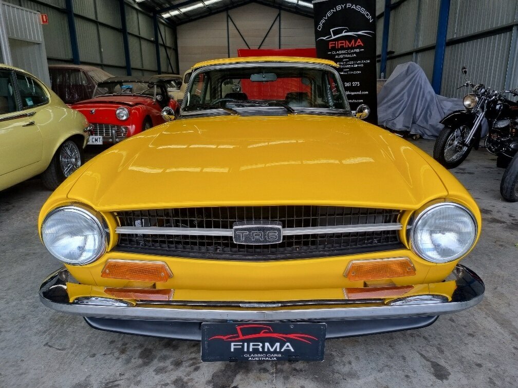 1972 TRIUMPH TR 6 MANUAL + O/DRIVE 2D CONVERTIBLE