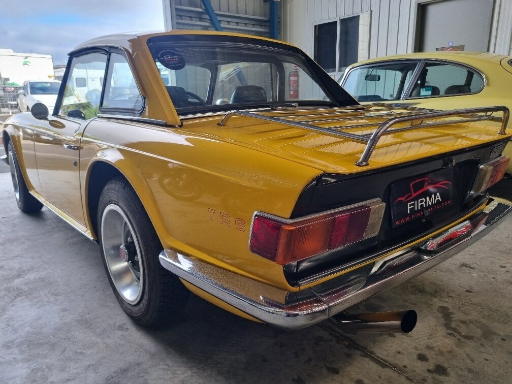 1972 TRIUMPH TR 6 MANUAL + O/DRIVE 2D CONVERTIBLE