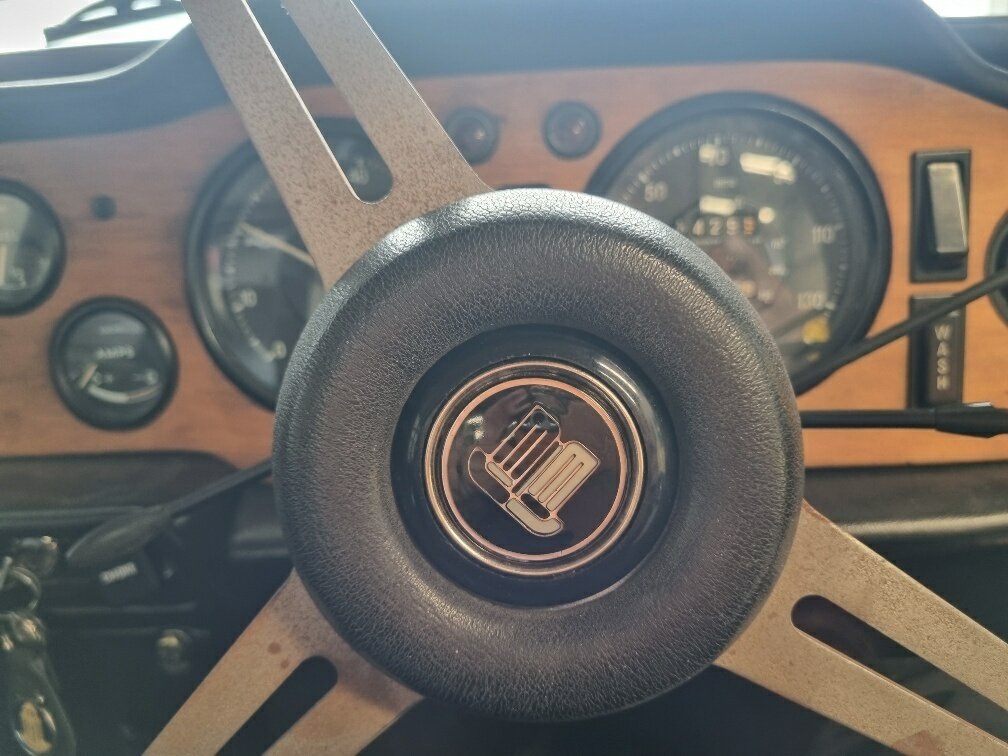 1972 TRIUMPH TR 6 MANUAL + O/DRIVE 2D CONVERTIBLE