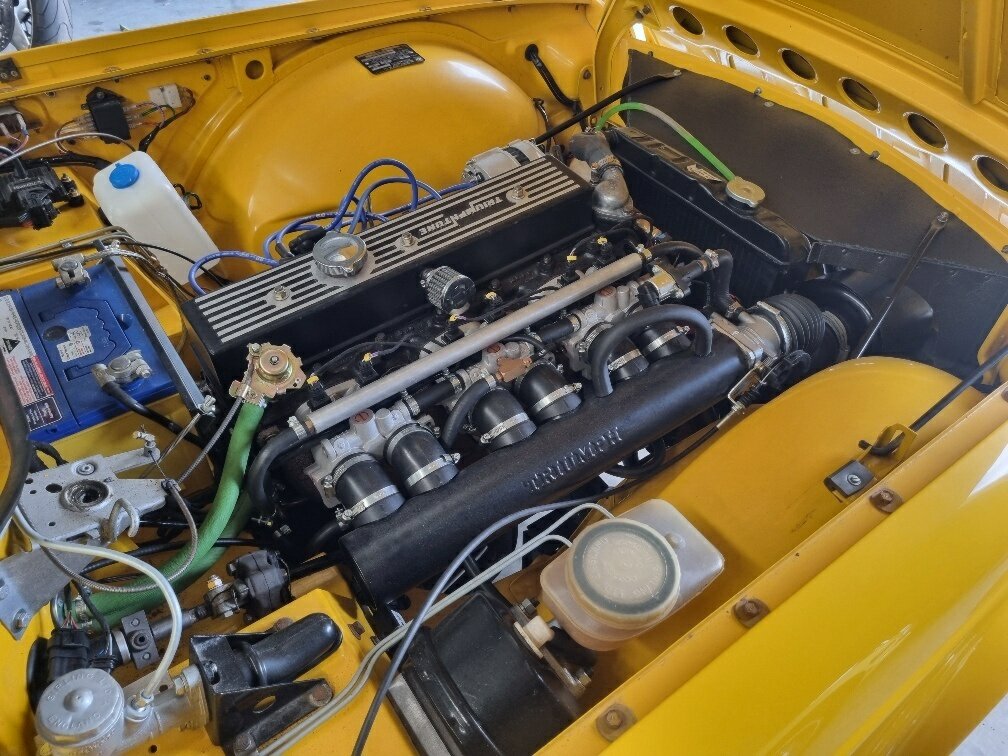 1972 TRIUMPH TR 6 MANUAL + O/DRIVE 2D CONVERTIBLE
