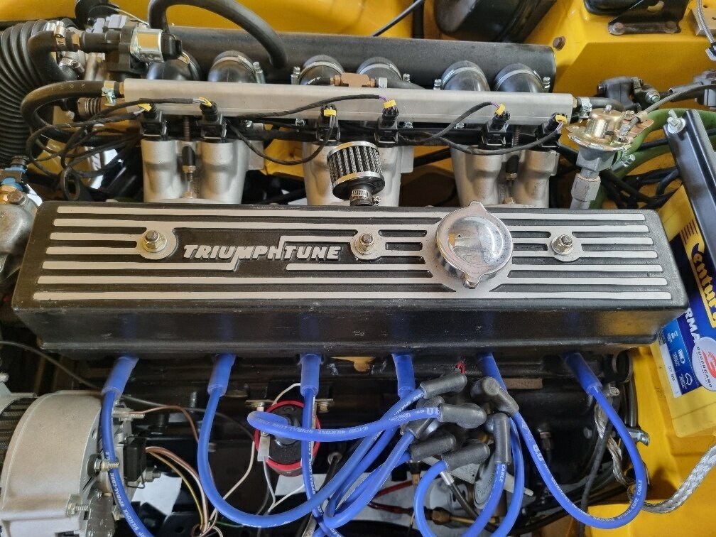 1972 TRIUMPH TR 6 MANUAL + O/DRIVE 2D CONVERTIBLE
