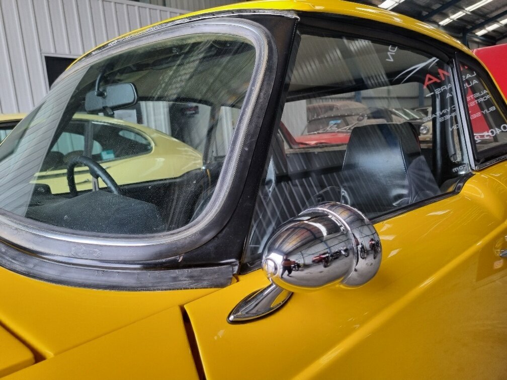 1972 TRIUMPH TR 6 MANUAL + O/DRIVE 2D CONVERTIBLE
