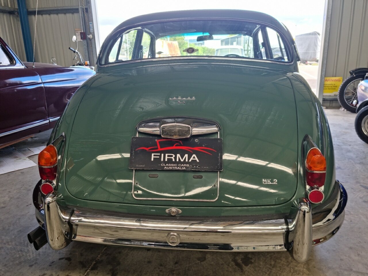 1963 JAGUAR MARK II MANUAL 4D SEDAN
