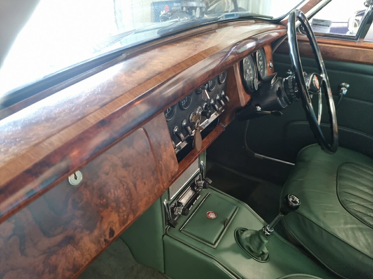 1963 JAGUAR MARK II MANUAL 4D SEDAN