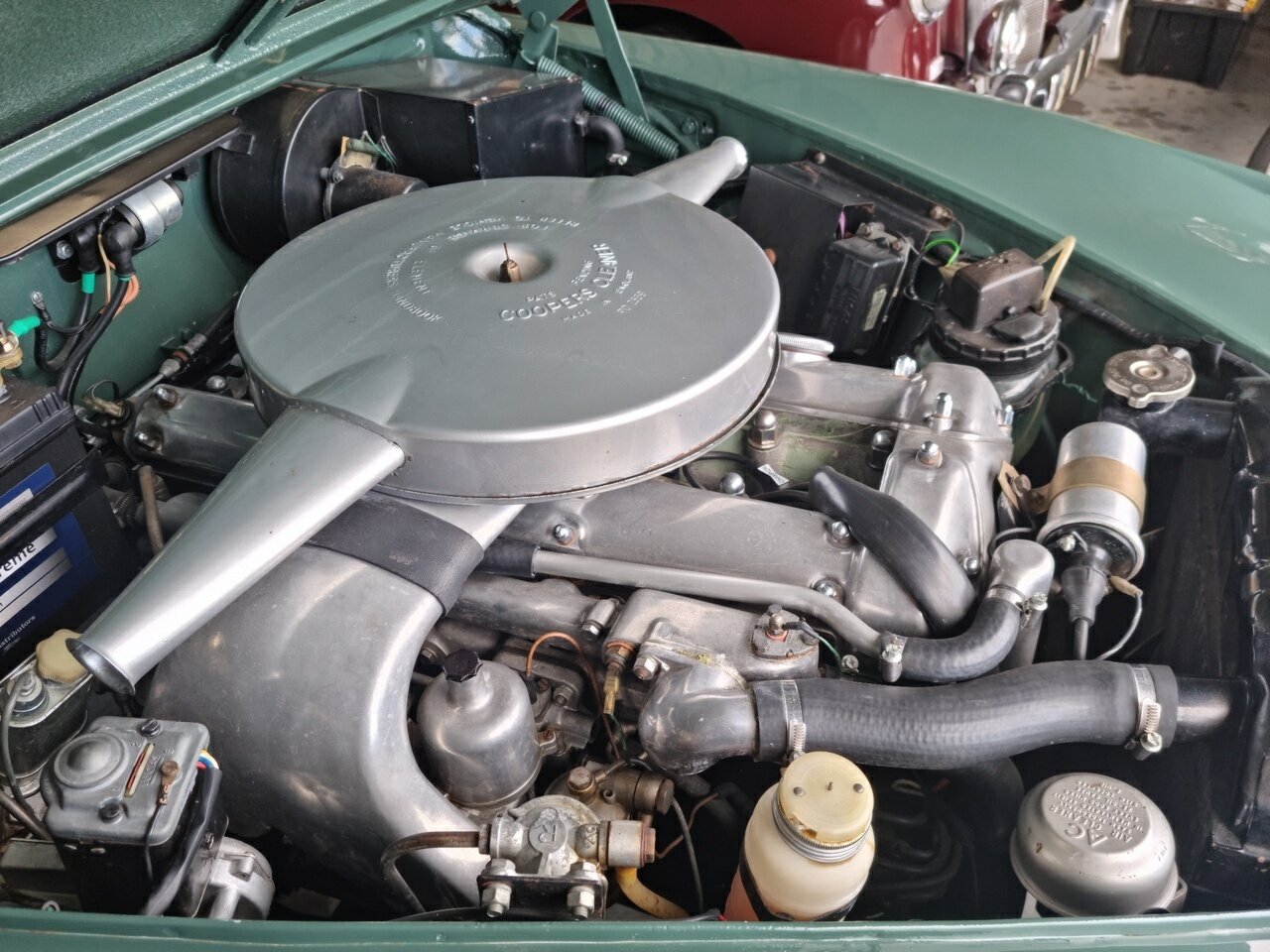 1963 JAGUAR MARK II MANUAL 4D SEDAN