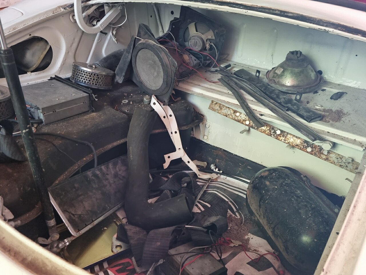 1970 JAGUAR E-TYPE PROJECT 2D CONVERTIBLE