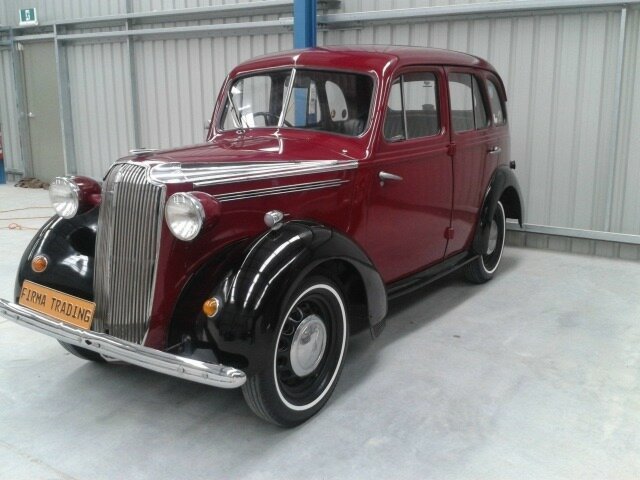 1937 VAUXHALL MODEL 10/4 3 SP MANUAL SEDAN