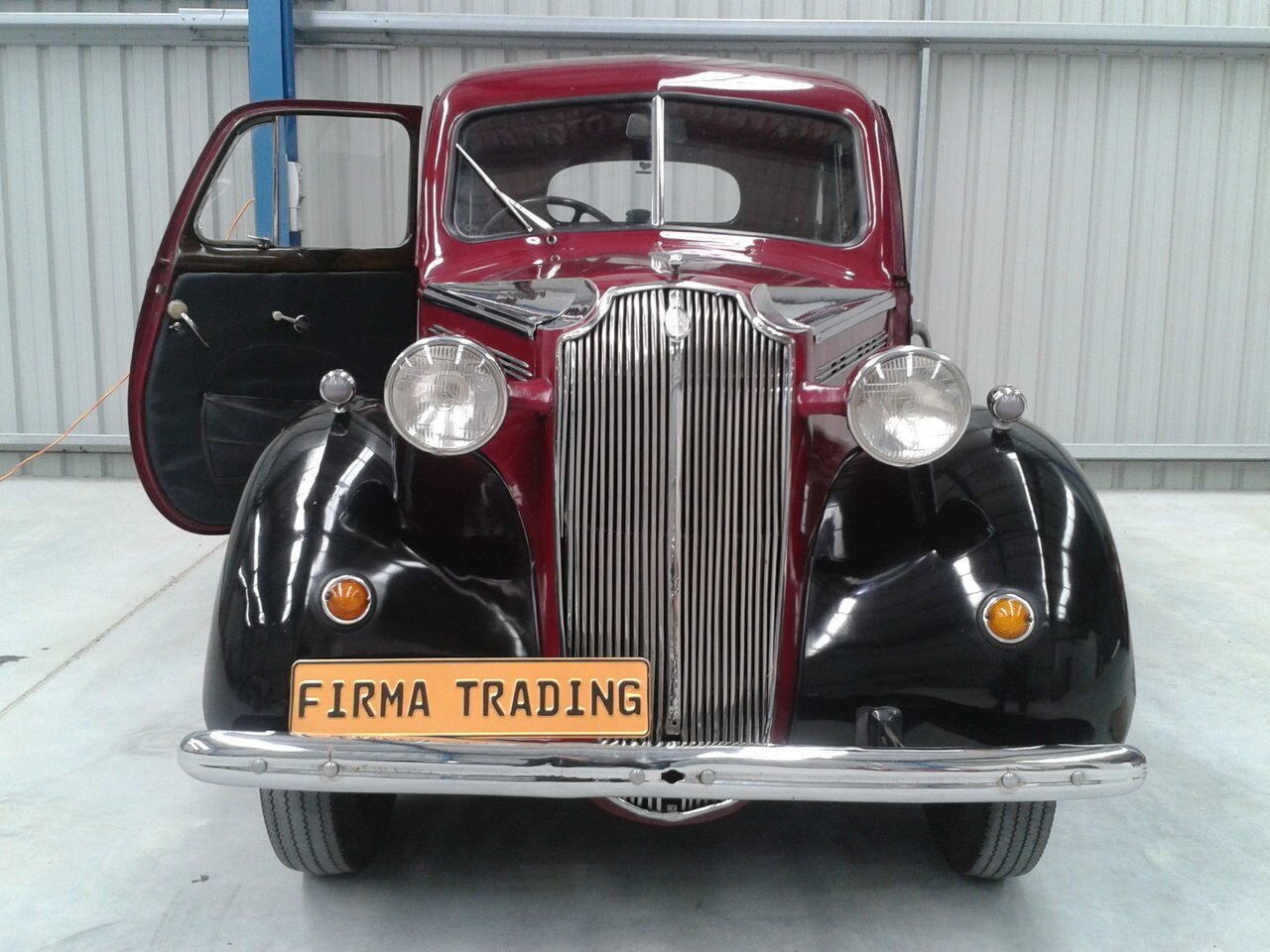 1937 VAUXHALL MODEL 10/4 3 SP MANUAL SEDAN