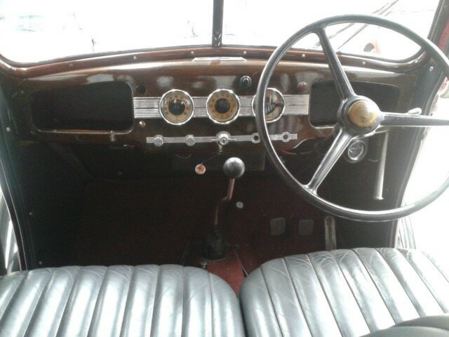 1937 VAUXHALL MODEL 10/4 3 SP MANUAL SEDAN