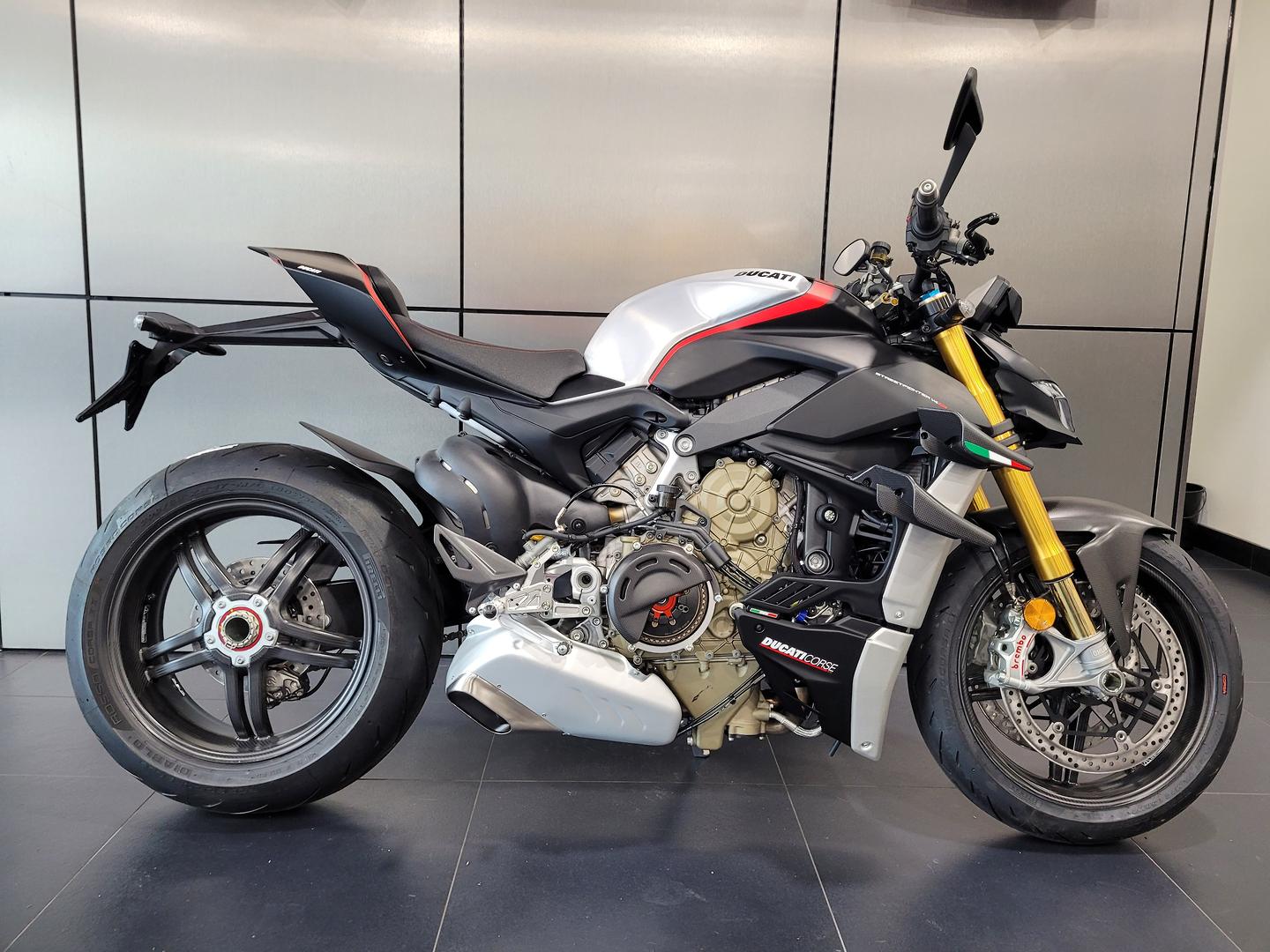 2022 DUCATI STREETFIGHTER V4 SP SPORTS