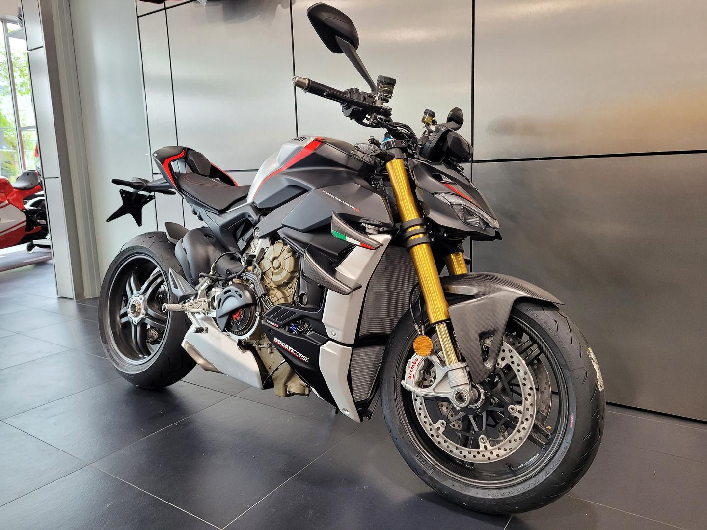 2022 DUCATI STREETFIGHTER V4 SP SPORTS