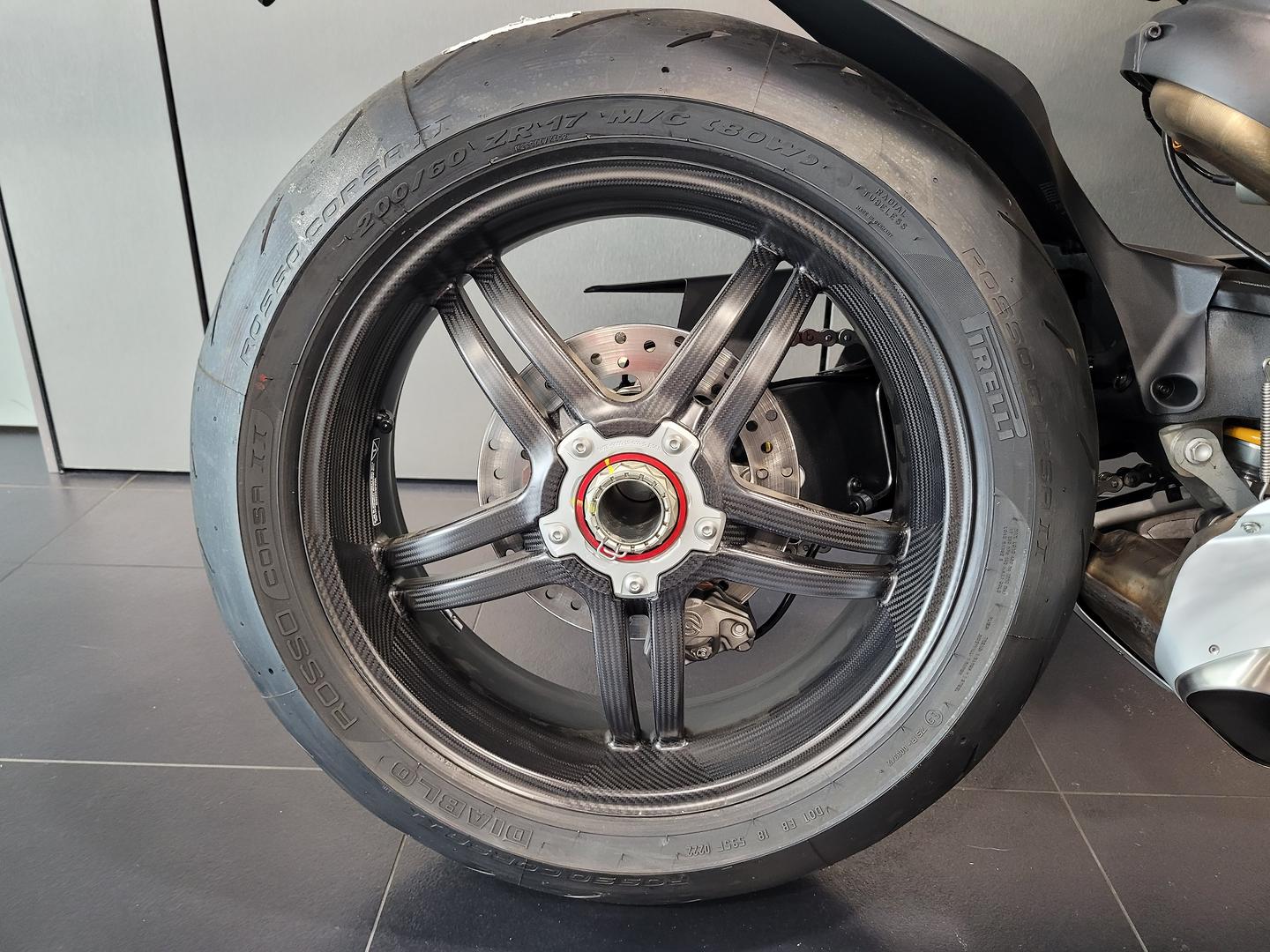 2022 DUCATI STREETFIGHTER V4 SP SPORTS