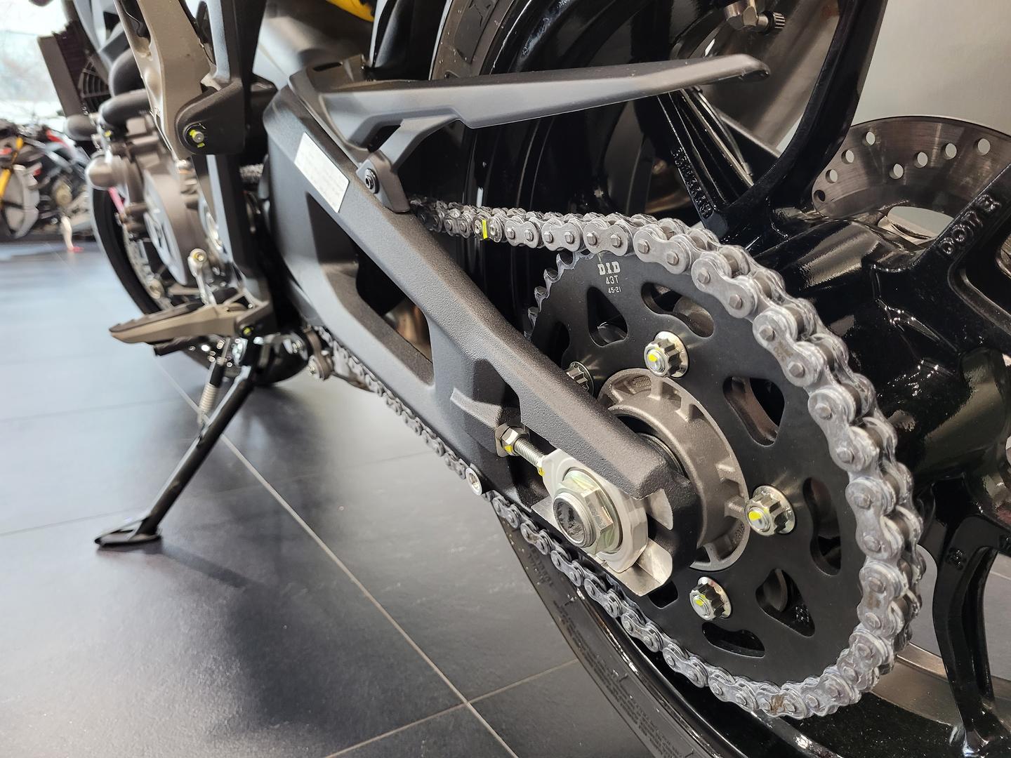 2022 DUCATI MONSTER + 937 ROAD