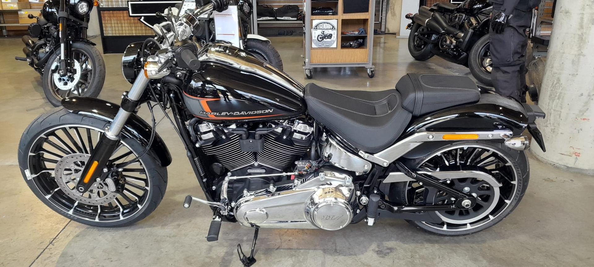 2023 HARLEY-DAVIDSON BREAKOUT 117 (FXBRS) CRUISER