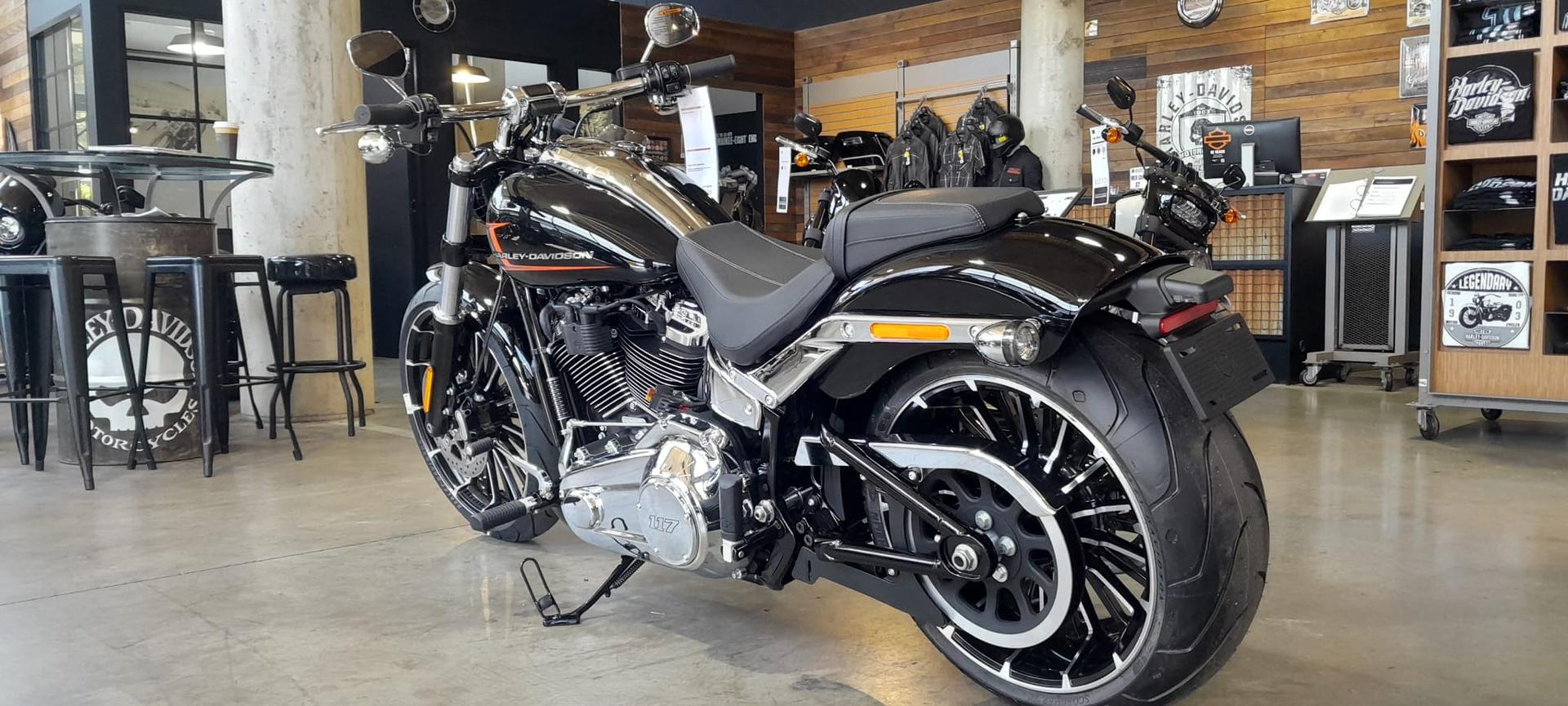 2023 HARLEY-DAVIDSON BREAKOUT 117 (FXBRS) CRUISER