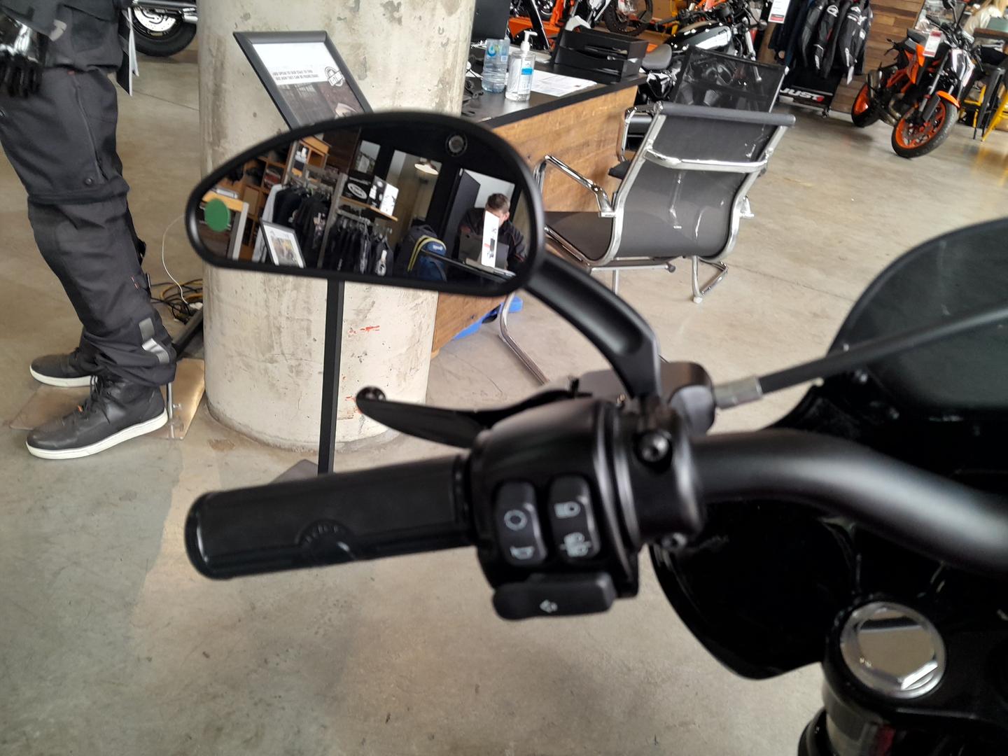 2022 HARLEY-DAVIDSON STREET BOB 114 (FXBBS) CRUISER