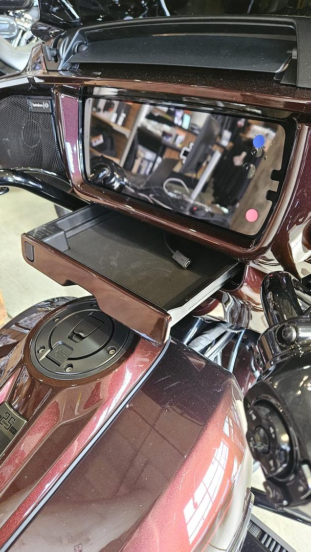 2024 HARLEY-DAVIDSON CVO STREET GLIDE 121 (FLHXSE) TOURER