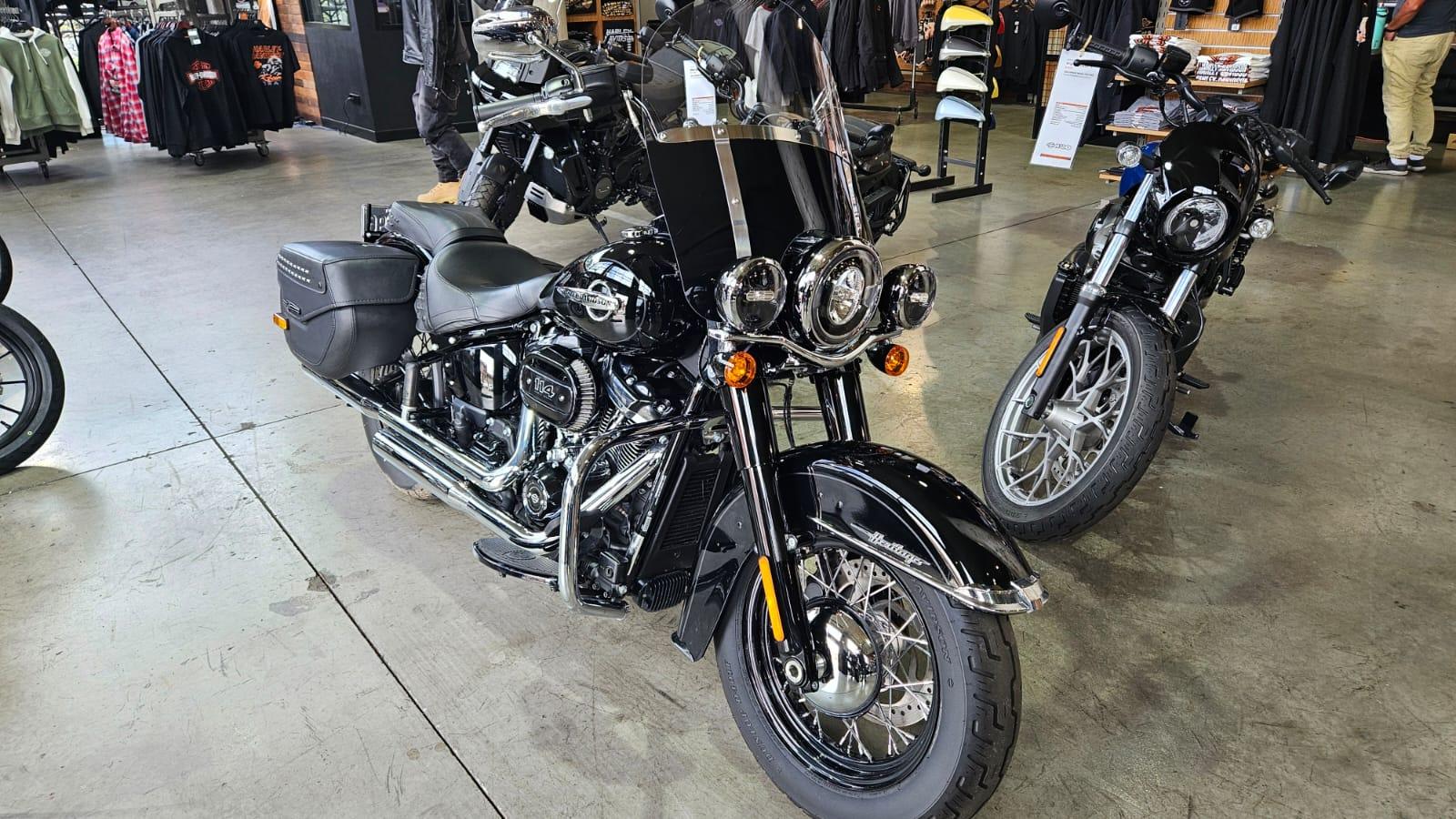 2020 HARLEY-DAVIDSON HERITAGE CLASSIC 114 (FLHCS) CRUISER