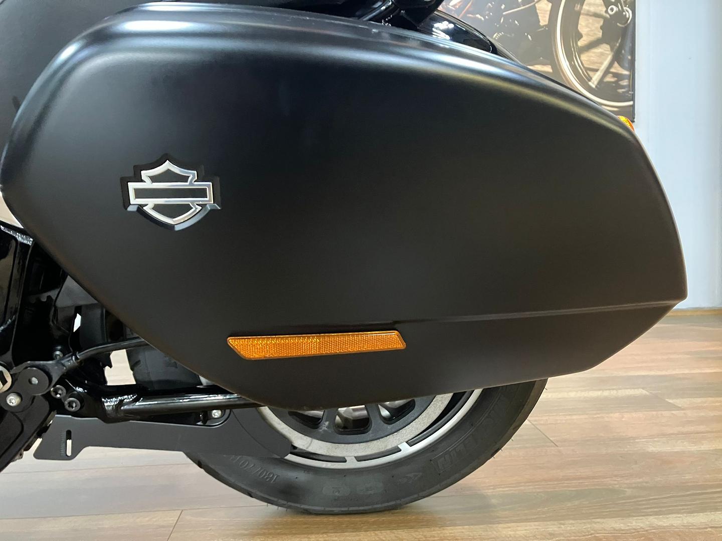 2020 HARLEY-DAVIDSON SPORT GLIDE 107 (FLSB) CRUISER