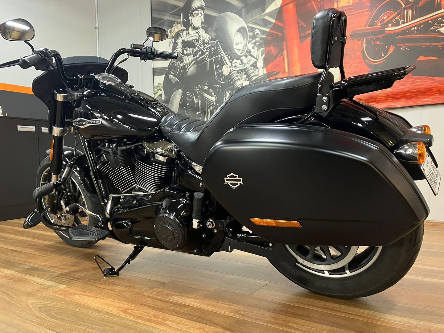 2020 HARLEY-DAVIDSON SPORT GLIDE 107 (FLSB) CRUISER